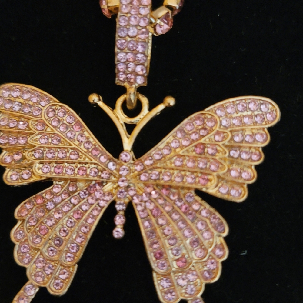Sparkling Butterfly 🦋 Necklace